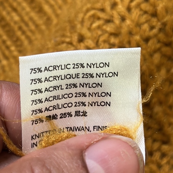 Anthropology pilcro mustard sweater size XS - Picture 13 of 16